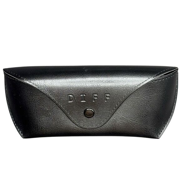 NWT DIFF Billie Polarized Black sunglasses